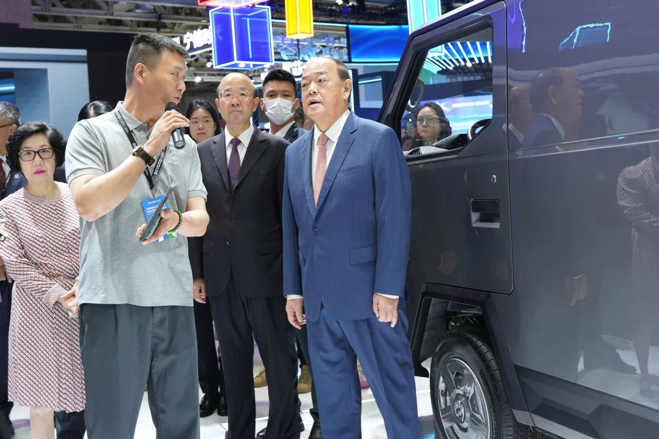 AG�콢�� (�й���½) Apple Store